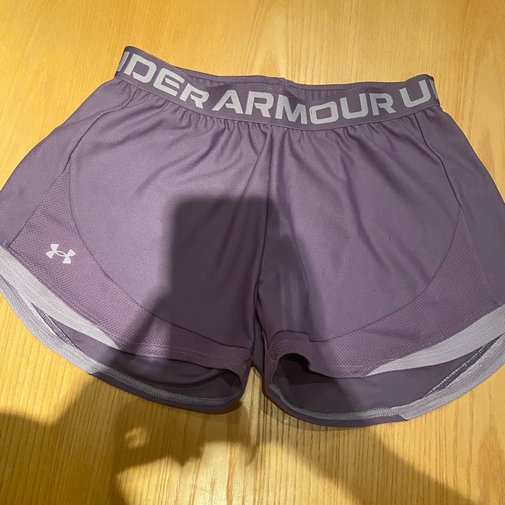 NWOT under Armour shorts